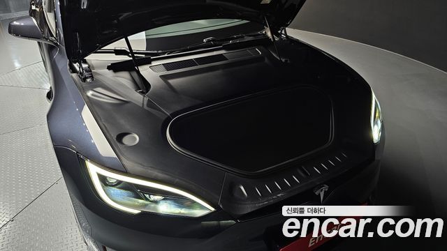 Tesla Model S 2024 — photo 6
