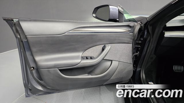 Tesla Model S 2024 — photo 14