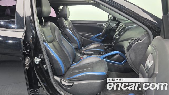 Hyundai Veloster 2013 — photo 11