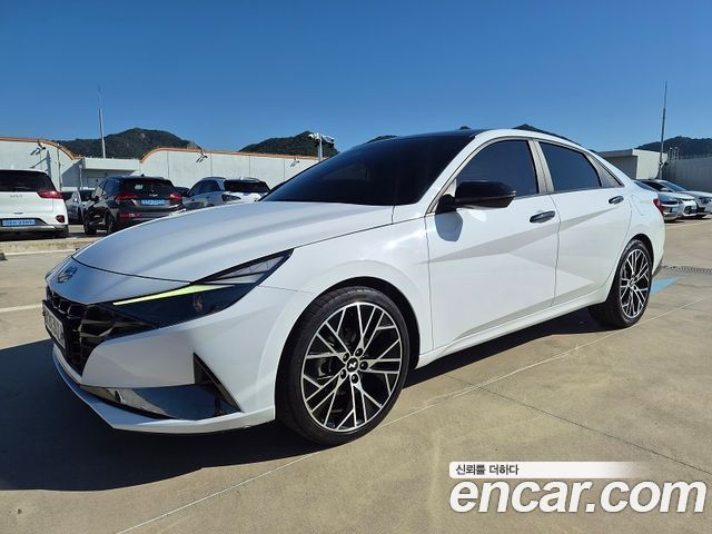 Hyundai AVANTE 2021 — photo 1