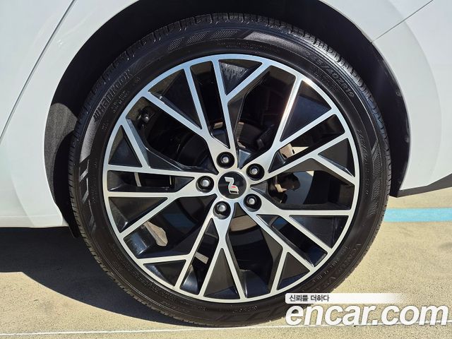 Hyundai AVANTE 2021 — photo 9