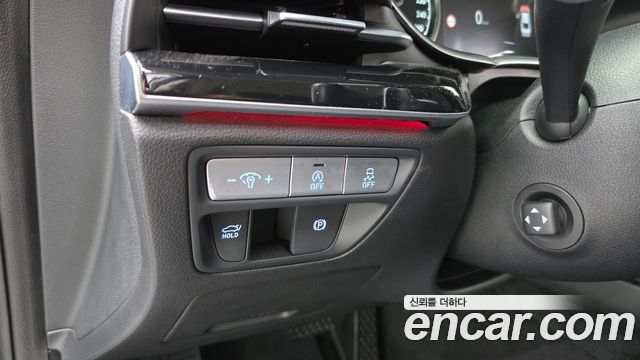 Genesis G80 2023 — photo 14