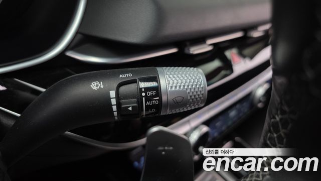 Genesis G80 2023 — photo 15