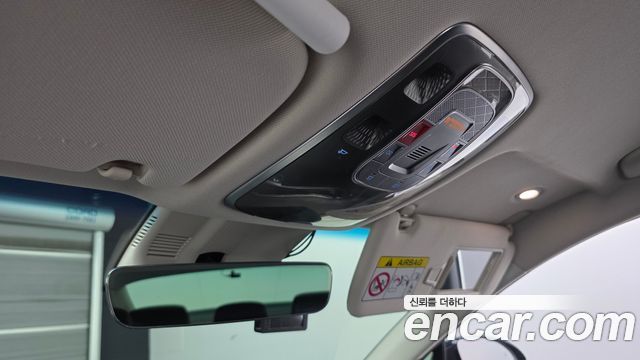 Genesis G80 2023 — photo 17