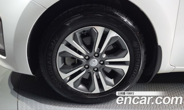 Kia Canival 2019 — photo 5