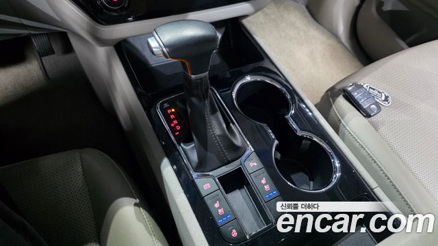 Kia Canival 2019 — photo 12