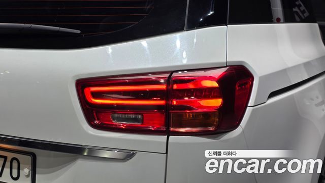 Kia Canival 2019 — photo 9