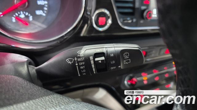 Kia Canival 2019 — photo 30