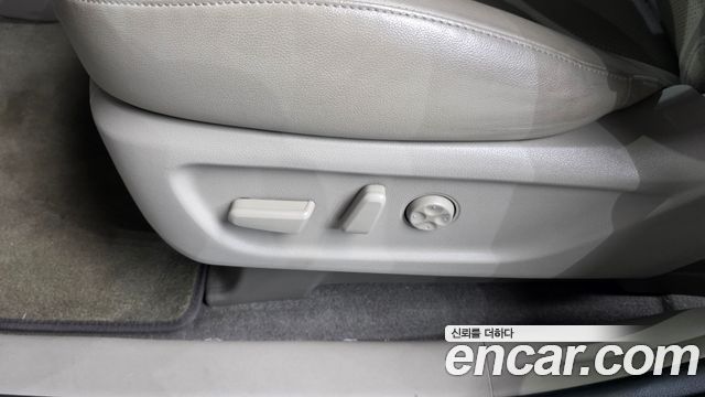 Kia Canival 2019 — photo 32