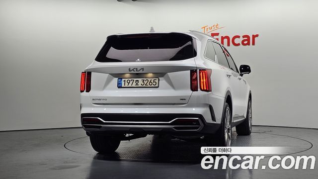 Kia Sorento 2023 — photo 4