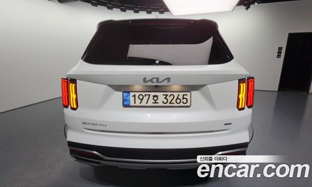 Kia Sorento 2023 — photo 9