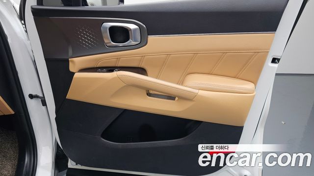 Kia Sorento 2023 — photo 14