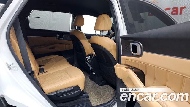 Kia Sorento 2023 — photo 16