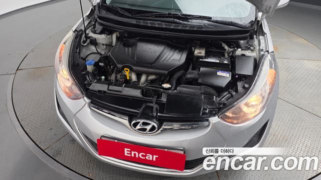 Hyundai AVANTE 2014 — photo 6