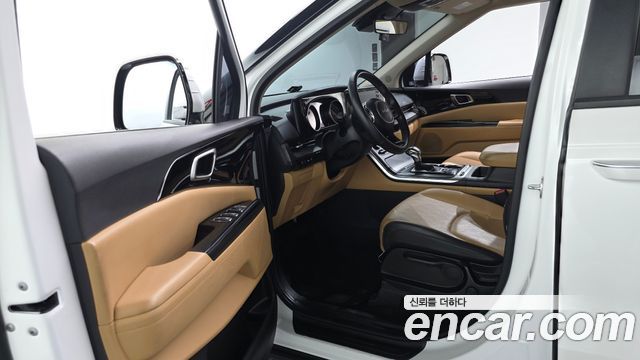 Kia Canival 2023 — photo 13