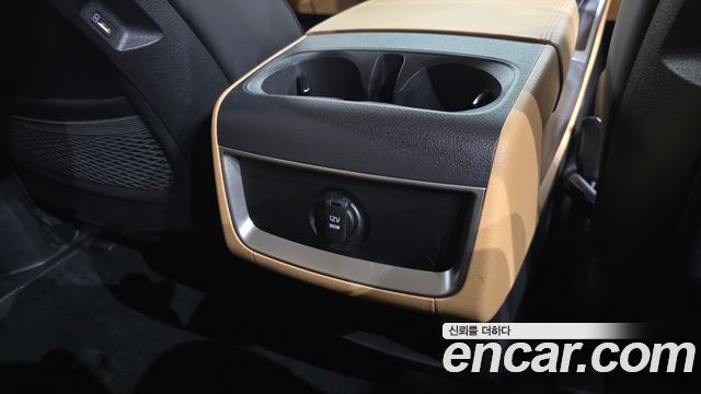 Kia Canival 2023 — photo 34
