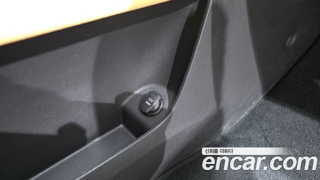 Kia Canival 2023 — photo 39