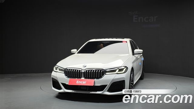 BMW 5-Series 2022 — photo 3
