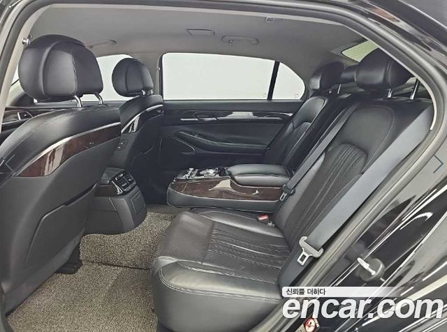 Genesis EQ900 2016 — photo 12