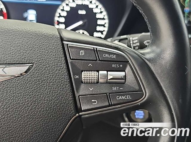 Genesis EQ900 2016 — photo 17