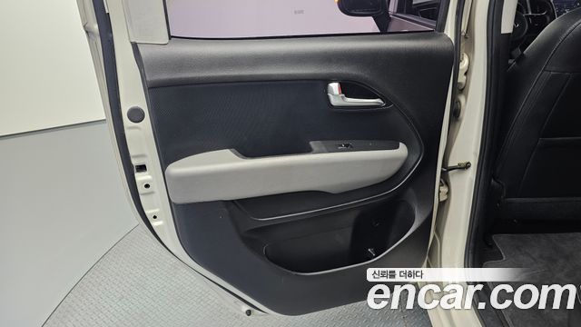 Kia RAY 2018 — photo 15