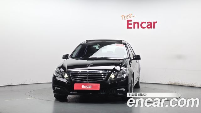 Mercedes-Benz E-Class 2010 — photo 3
