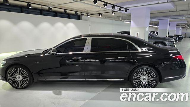 Mercedes-Benz S-Class 2025 — photo 8