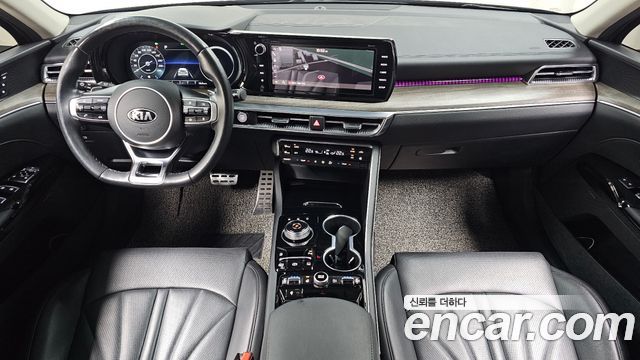 Kia K5 2021 — photo 10