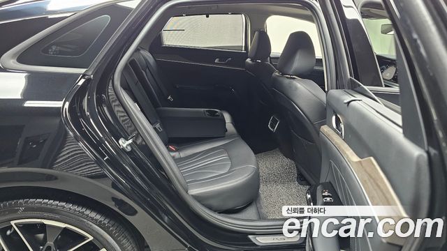 Kia K5 2021 — photo 17