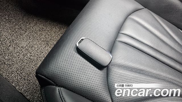 Kia K5 2021 — photo 21