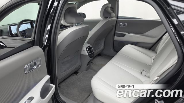 Hyundai Ioniq6 2023 — photo 16
