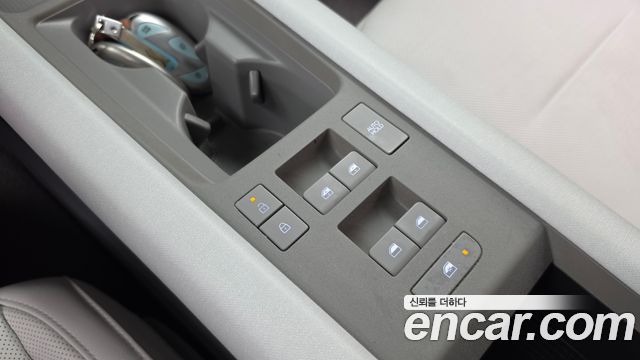 Hyundai Ioniq6 2023 — photo 28