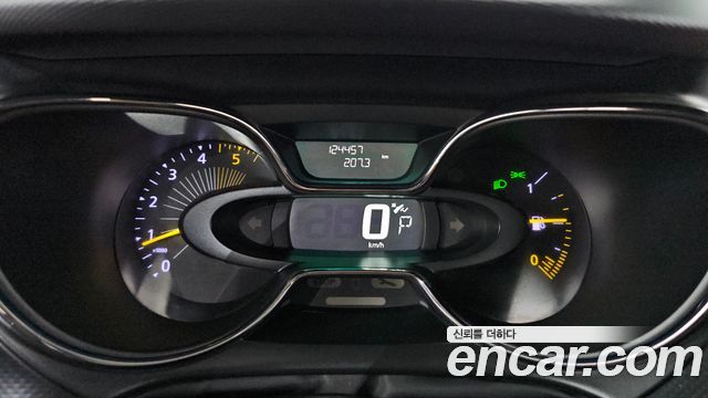 Renault Korea QM3 2015 — photo 11