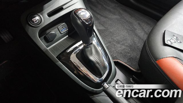Renault Korea QM3 2015 — photo 12
