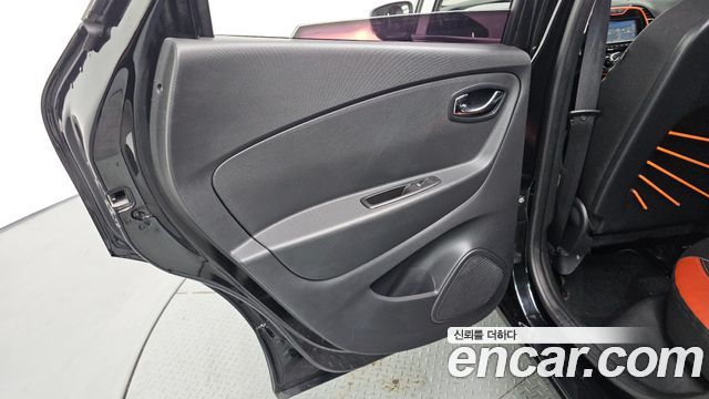 Renault Korea QM3 2015 — photo 15