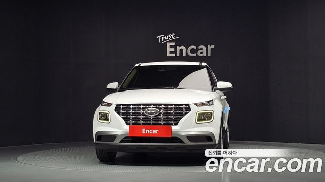 Hyundai Venue 2023 — photo 3