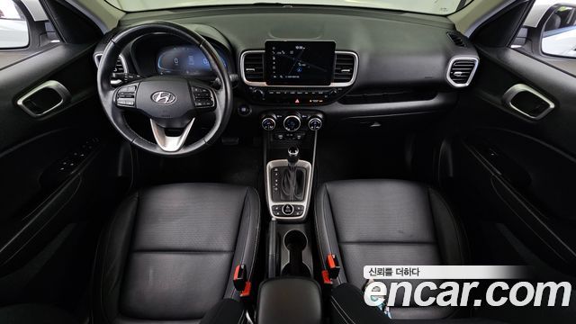 Hyundai Venue 2023 — photo 7