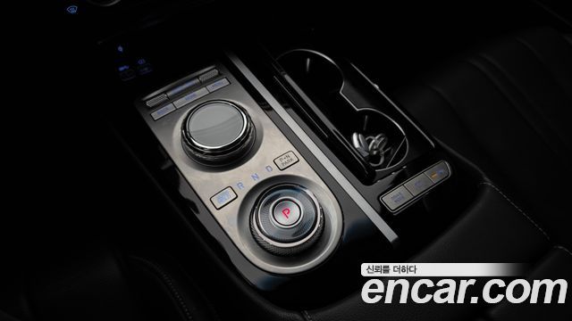 Genesis G80 2023 — photo 9