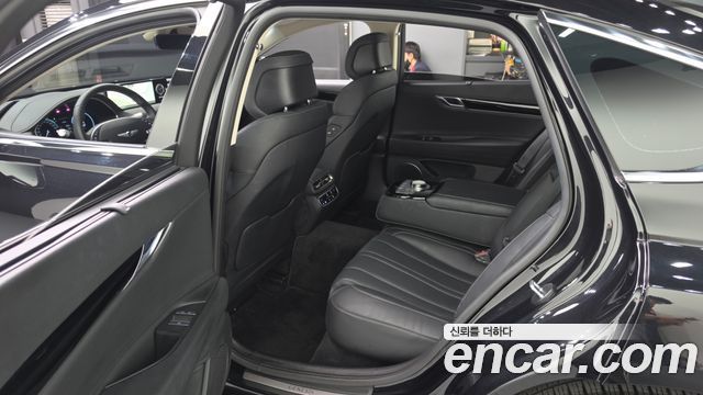 Genesis G80 2023 — photo 11