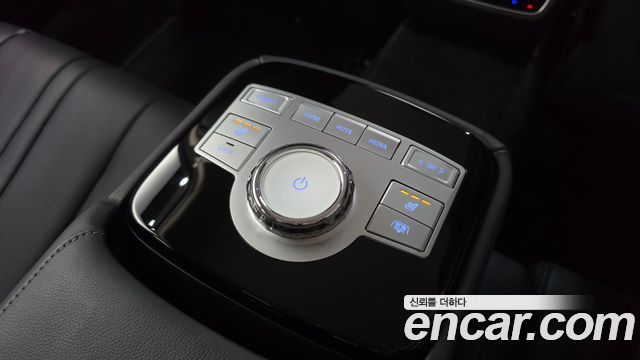 Genesis G80 2023 — photo 19