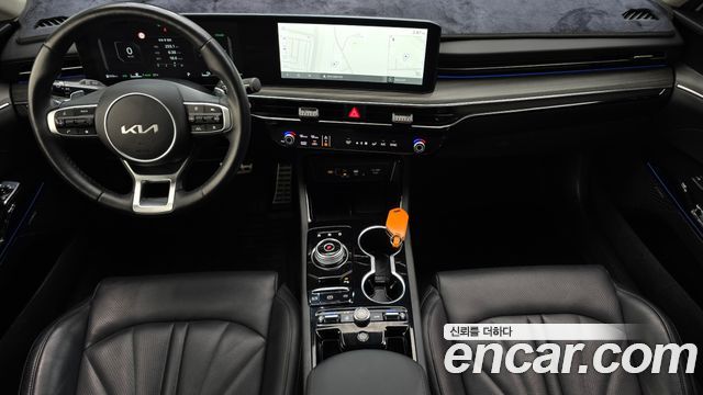 Kia K5 2025 — photo 10