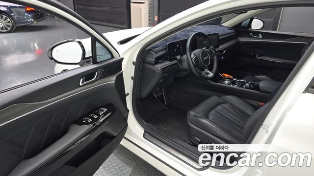 Kia K5 2025 — photo 13