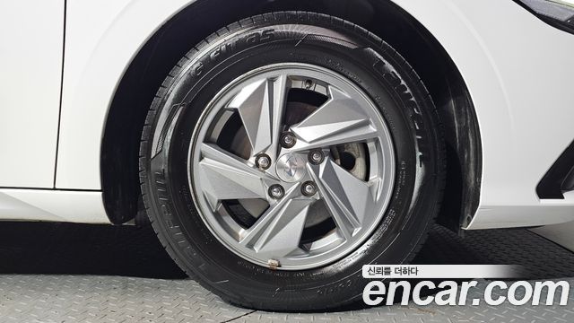 Hyundai AVANTE 2024 — photo 7