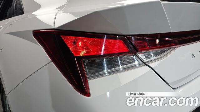 Hyundai AVANTE 2024 — photo 9