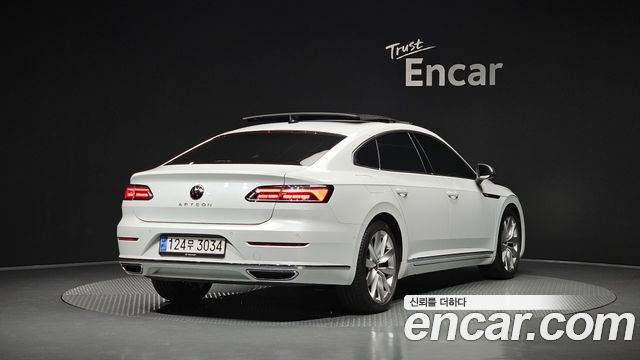 Volkswagen Arteon 2023 — photo 2