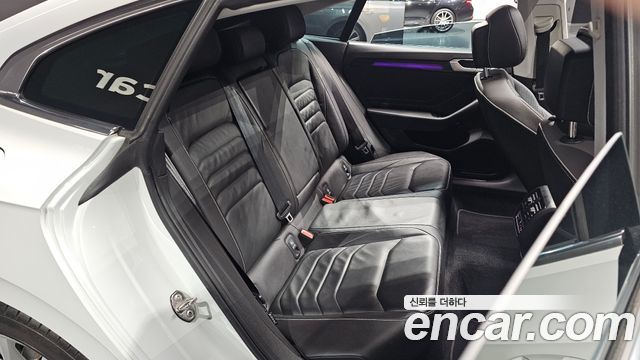 Volkswagen Arteon 2023 — photo 18
