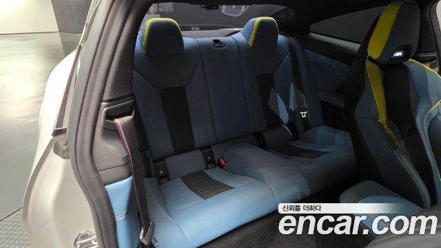BMW M4 2022 — photo 18