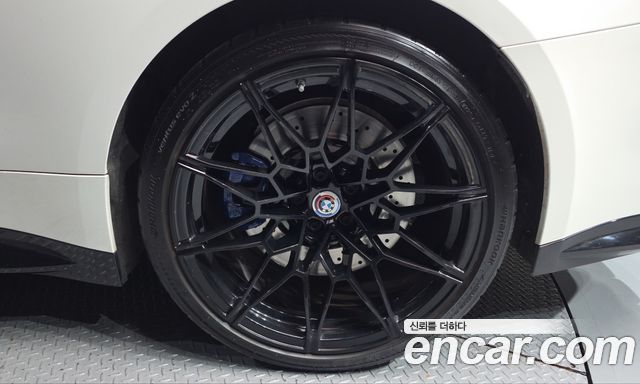 BMW M4 2022 — photo 7