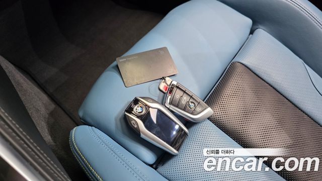 BMW M4 2022 — photo 33