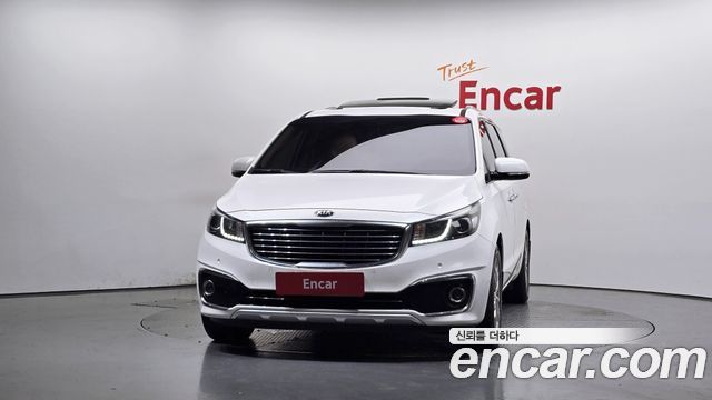 Kia Canival 2018 — photo 3